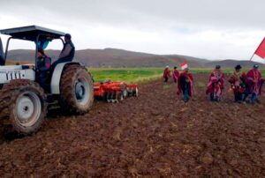 ECONOMÍA EN EL PERÚ DISMINUYÓ 0.24% EN ABRIL POR CAÍDA CATASTRÓFICA DEL AGRO