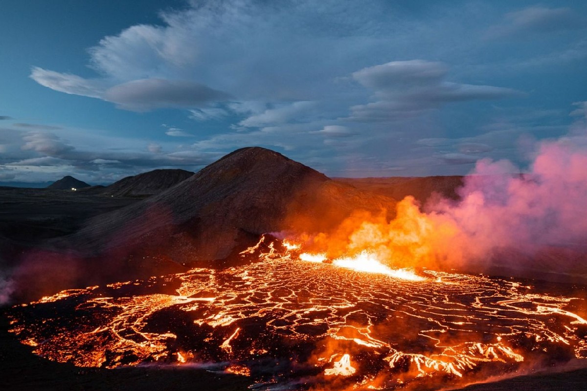 VIDEO: Así se ha vivido la erupción de volcán en Islandia