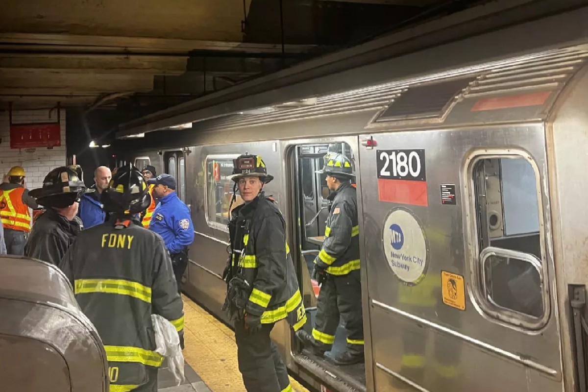 24 heridos tras choque de dos vagones en metro de Nueva York