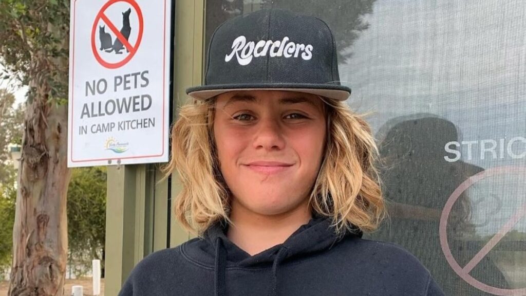 La tercera víctima en 8 meses: Surfista de 15 años muere tras ser atacado por un tiburón en Australia