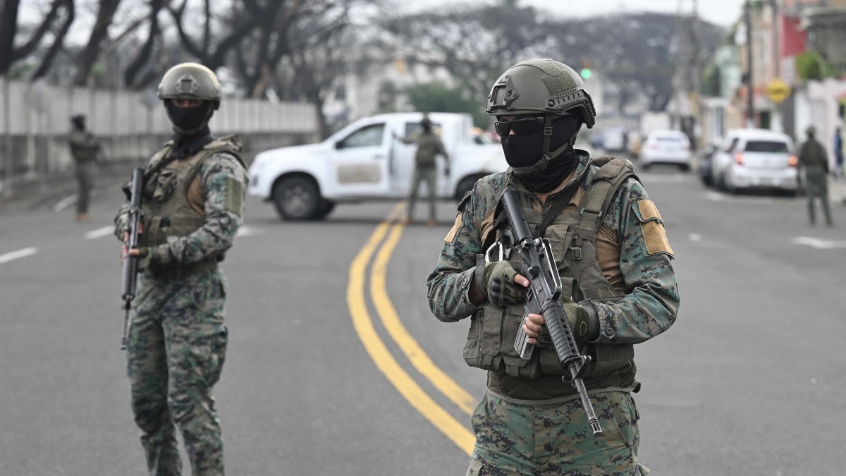 Crisis en Ecuador: 68 detenidos por intentar tomarse un hospital donde estaba un líder narco