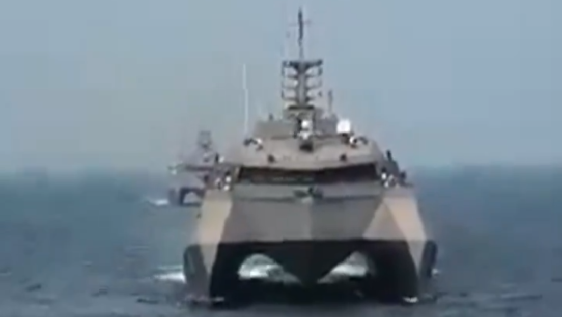 VIDEO: La Armada iraní presenta sus 2 nuevos buques de guerra 