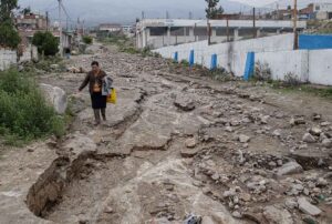 FALTA DE GESTIÓN PÚBLICA E INCAPACIDAD ORIGINAN ESCASEZ DE AGUA EN REGIONES COMO CAJAMARCA Y AREQUIPA