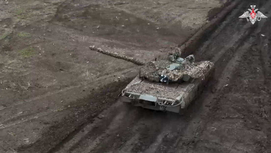 VIDEO: Tanques rusos eliminan un bastión ucraniano