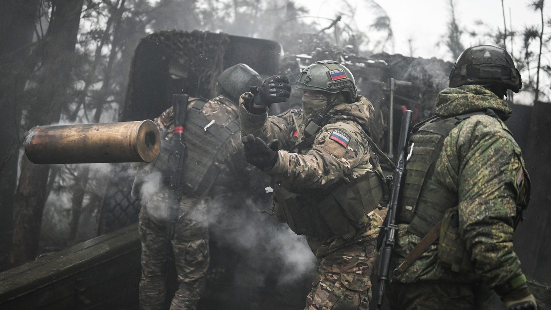 Rusia ataca un punto de reunión de las FF.AA. y el Servicio de Seguridad de Ucrania