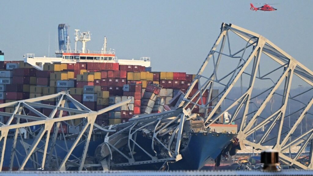 Exoficial de marina mercante explica qué podría haber ocasionado la colisión entre barco y puente en Baltimore