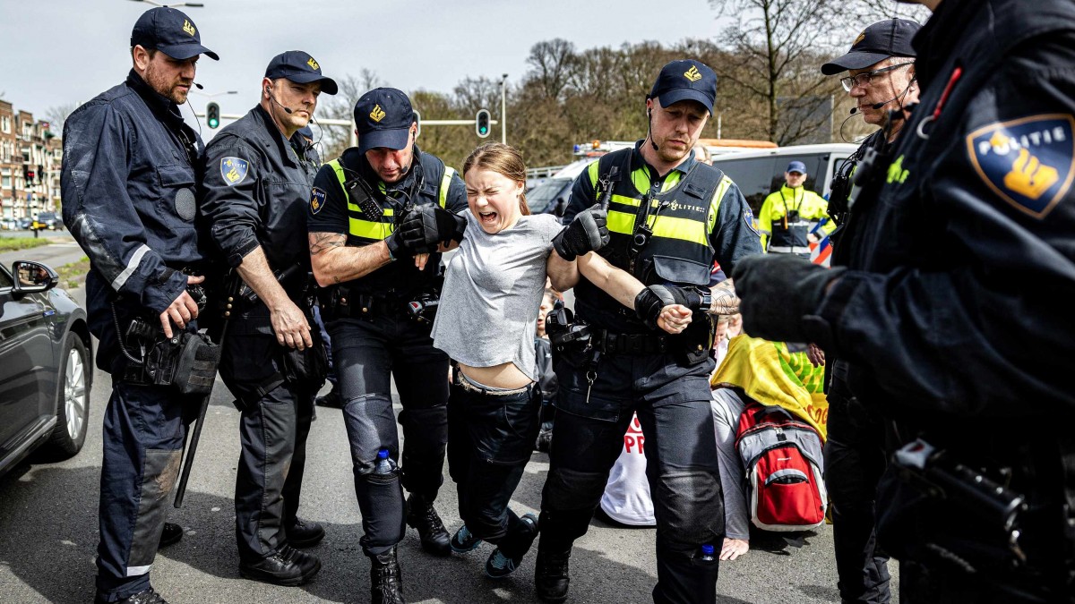 Detienen a Greta Thunberg durante una protesta climática en Países Bajos