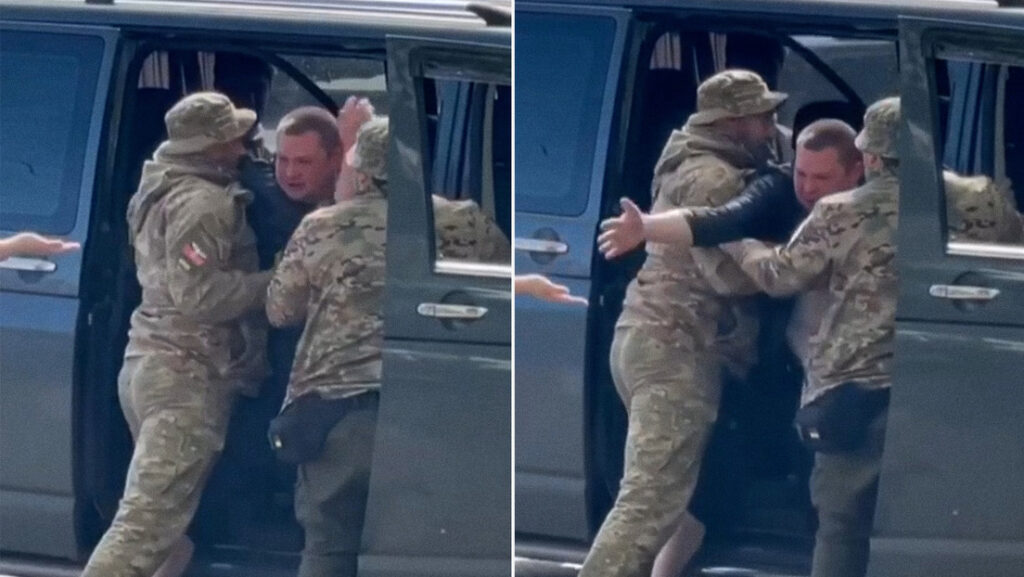 «¡Ayuda! ¡Tengo un niño solo en casa!»: Intentan movilizar a un hombre a la fuerza en Ucrania (VIDEO)