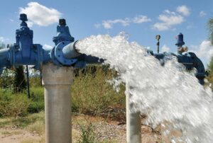 ES IMPRESCINDIBLE DESARROLLAR PROYECTOS DE SEGURIDAD HIDRICA PARA EVITAR ESCASES DE AGUA