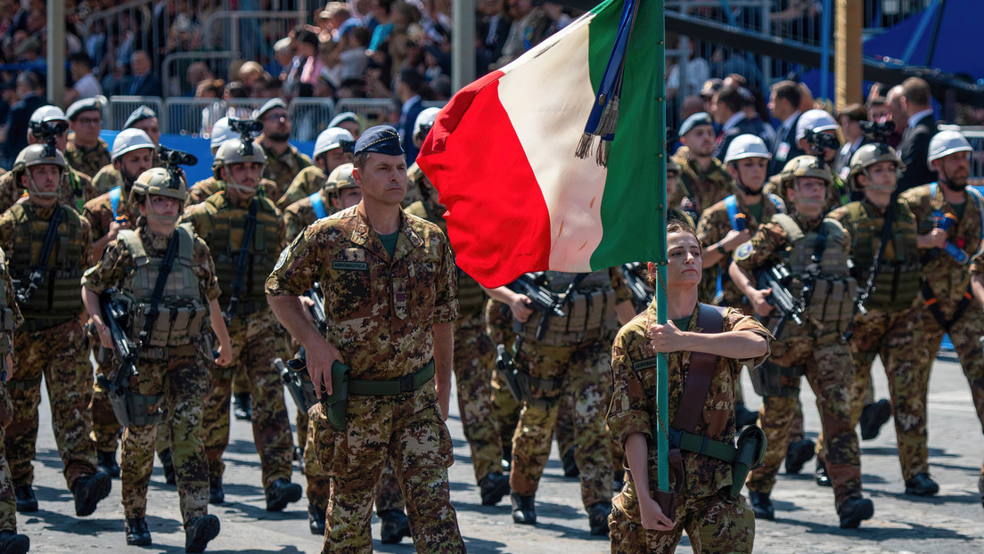 Matteo Salvini: «Ni un solo soldado italiano morirá en nombre de Macron»