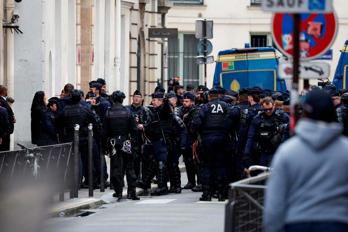 Desalojan a manifestantes propalestinos en universidad de París