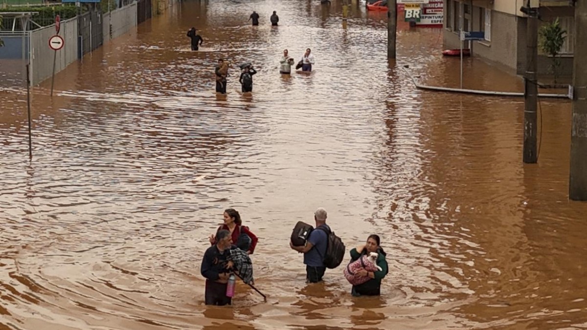 Tragedia en Brasil: Inundaciones provocadas por intensas lluvias dejaron al menos 56 muertos y 67 desaparecidos