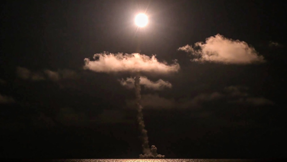 El misil balístico intercontinental Bulavá entra en servicio de la Armada rusa