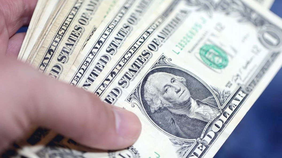 Billete de un dólar podría venderse en $135 millones: ¿Cómo identificarlo?