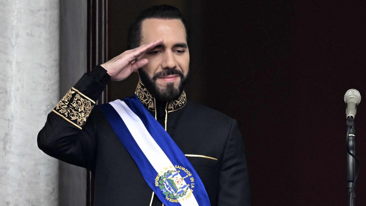 «Sí juro»: Nayib Bukele asumió su segundo mandato como presidente de El Salvador