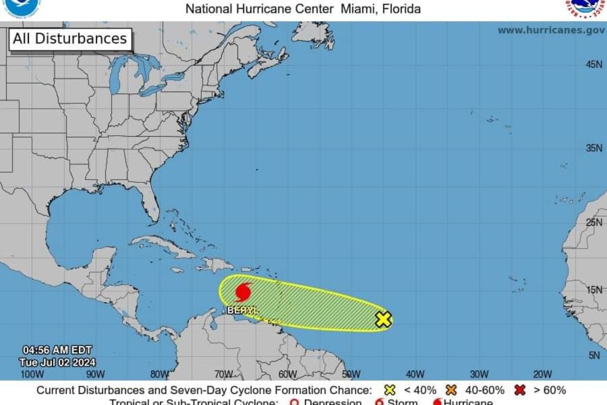 Se forma otra zona de baja presión detrás de Beryl