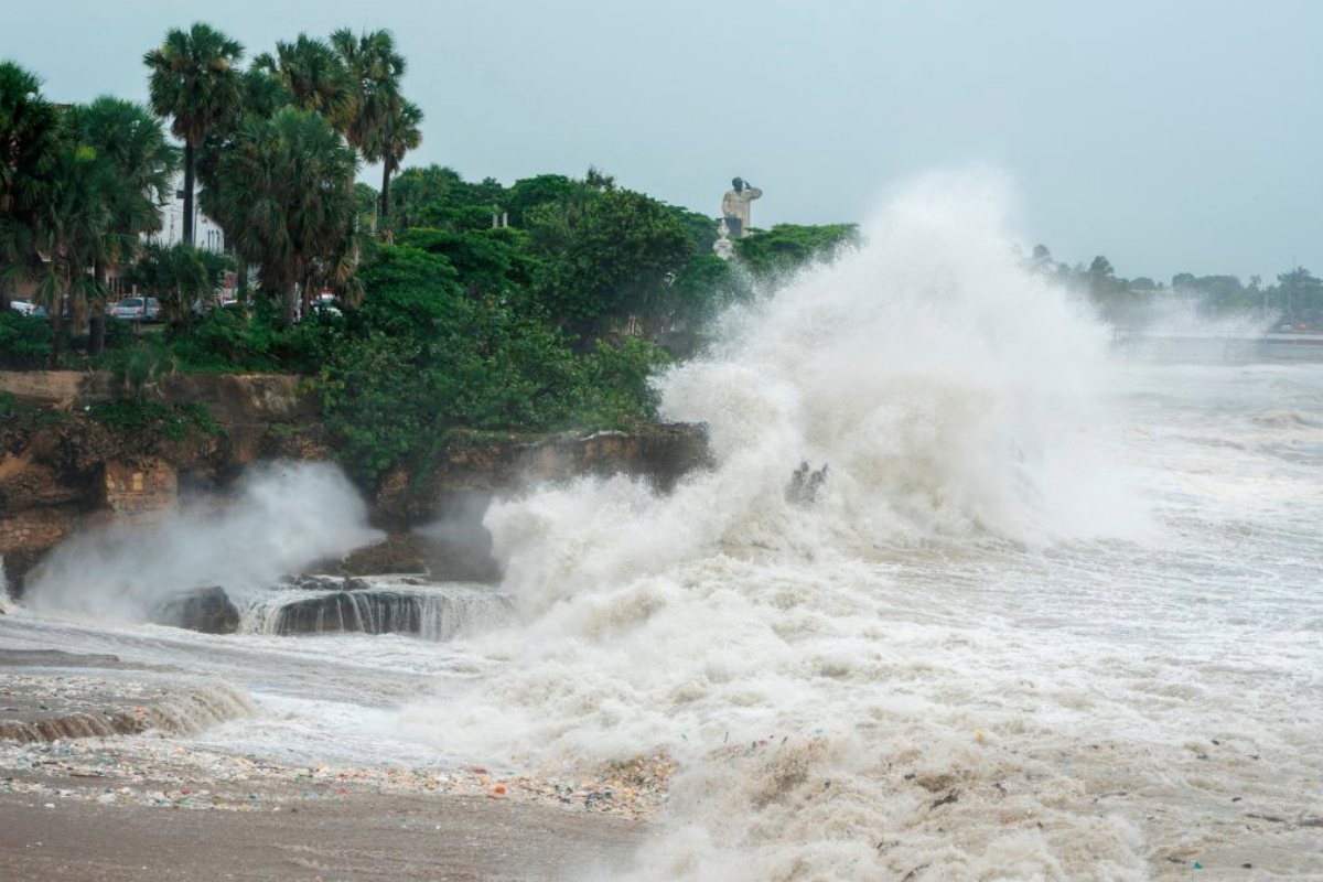 Huracán Beryl deja siete muertos tras su paso por el Caribe