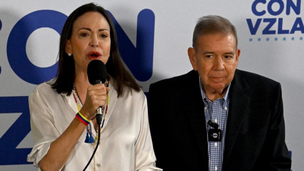 «Su vida corría peligro»: María Corina Machado tilda de necesaria la salida de Edmundo González de Venezuela