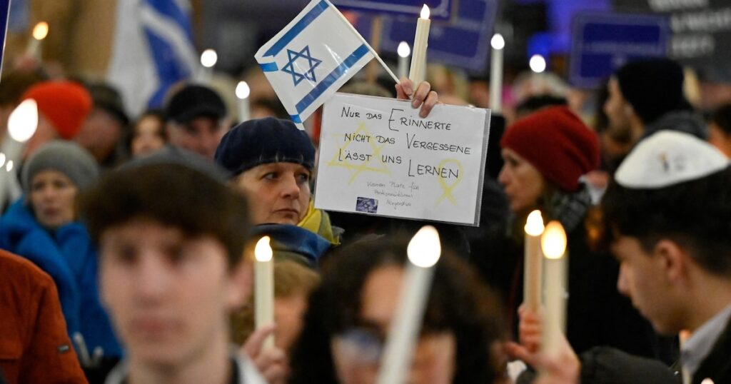 La Europa que no aprende: el resurgimiento del antisemitismo y el silencio cómplice