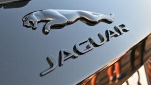 ¿Y el logo del felino saltando? Esta será la nueva identidad de Jaguar, la lujosa marca de autos