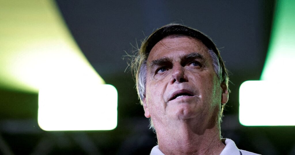 El abogado de Jair Bolsonaro aseguró que el ex presidente no estuvo implicado en la trama golpista contra Lula y apuntó contra un grupo de militares