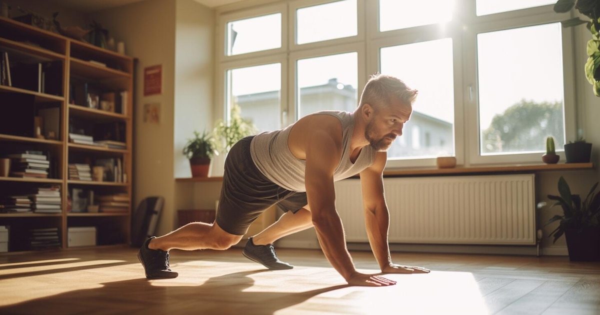 Cómo mantener el cuerpo fuerte y flexible con ejercicios sencillos desde casa