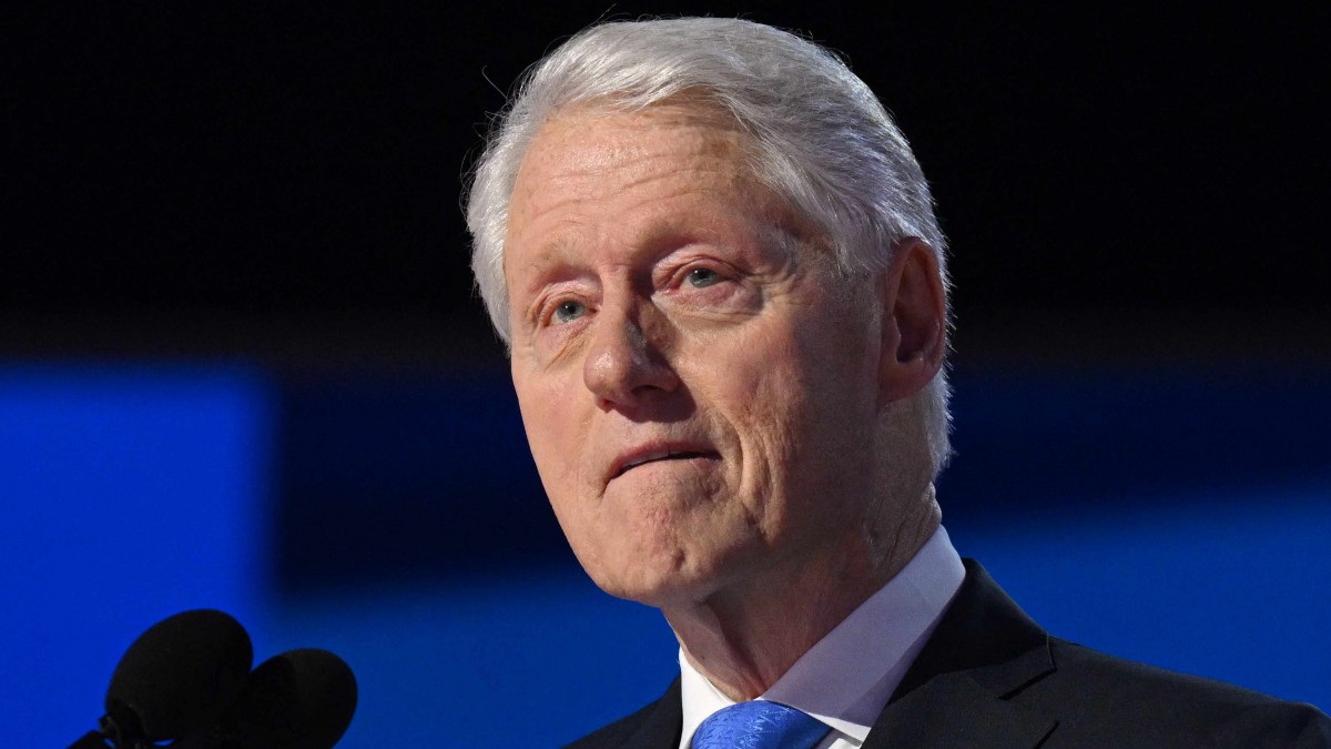 Hospitalizan a expresidente de Estados Unidos Bill Clinton