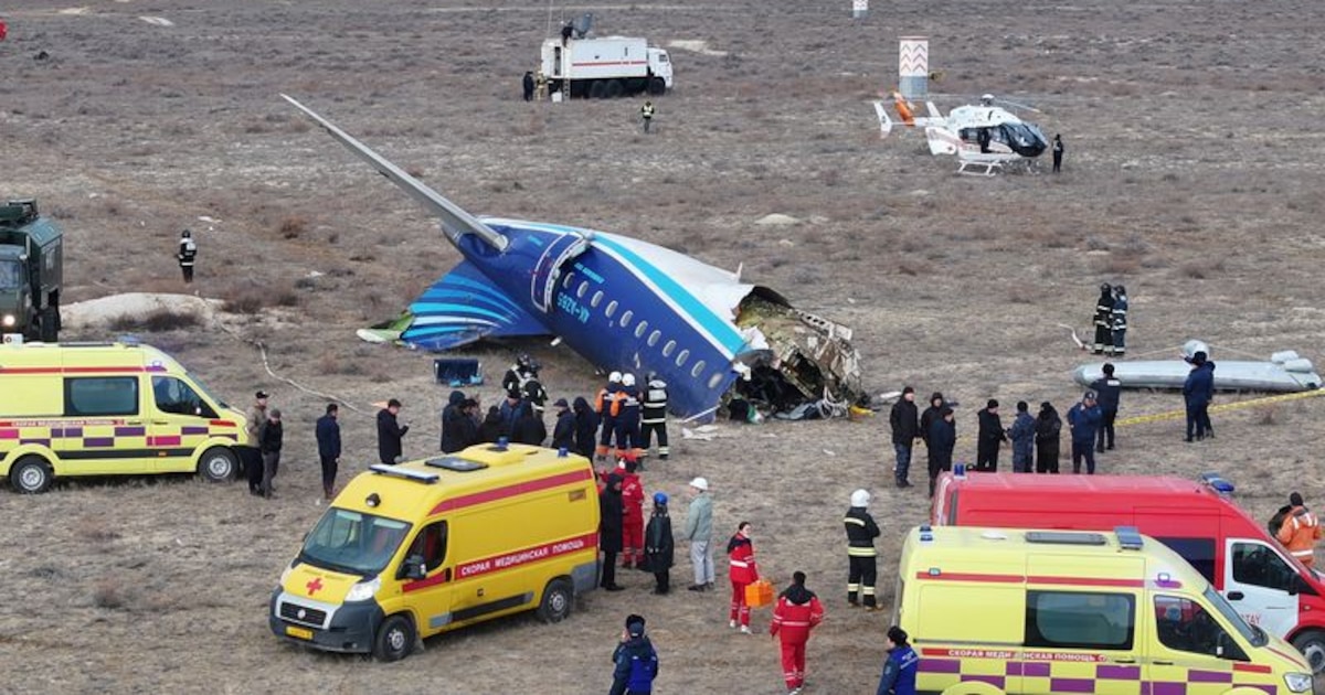 Para Estados Unidos, el avión que se estrelló en Kazajistán fue impactado por un misil ruso