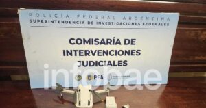 Confuso episodio con un dron de dos ciudadanos rusos hallado en una terraza del Congreso: podía filmar y grabar voces