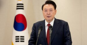 Crisis política en Corea del Sur: solicitaron una orden de arresto contra Yoon Suk-yeol por imponer la ley marcial