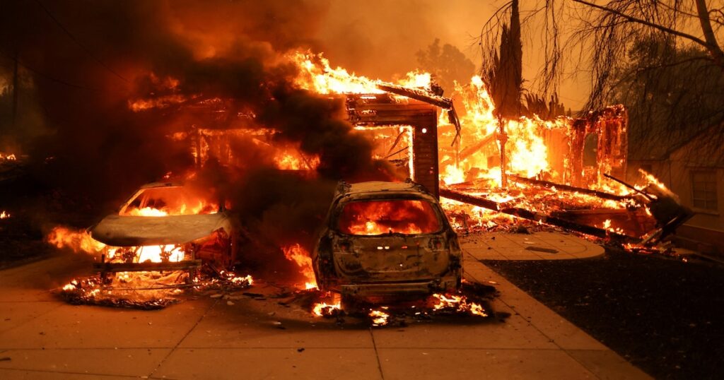 Suspendieron el partido de la NBA entre los Lakers y los Hornets por los incendios en Los Ángeles: “Tenemos el corazón roto”