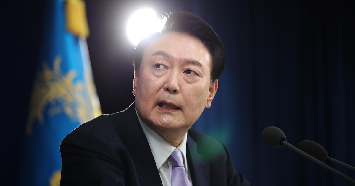 La oficina anticorrupción de Corea del Sur amenazó con sanciones a quienes obstruyan el arresto del presidente depuesto Yoon Suk-yeol