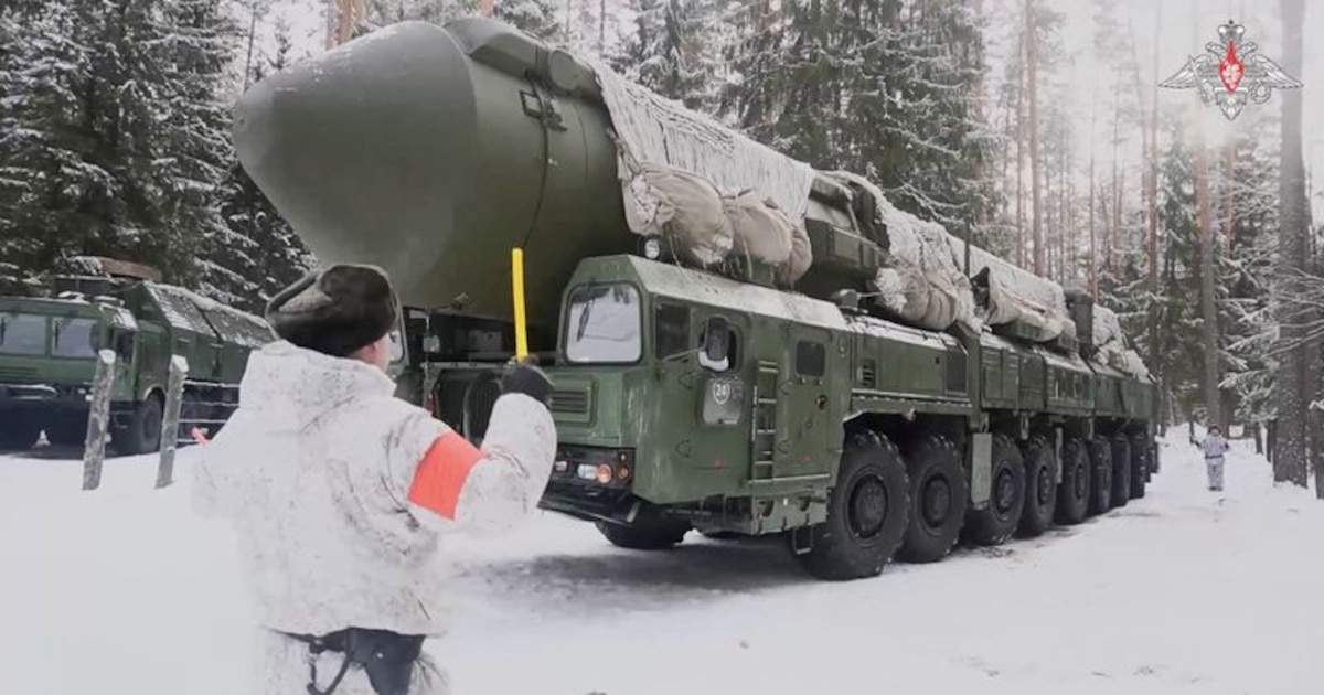 Putin exhibió sus misiles nucleares intercontinentales Yars en nuevas maniobras del ejército ruso