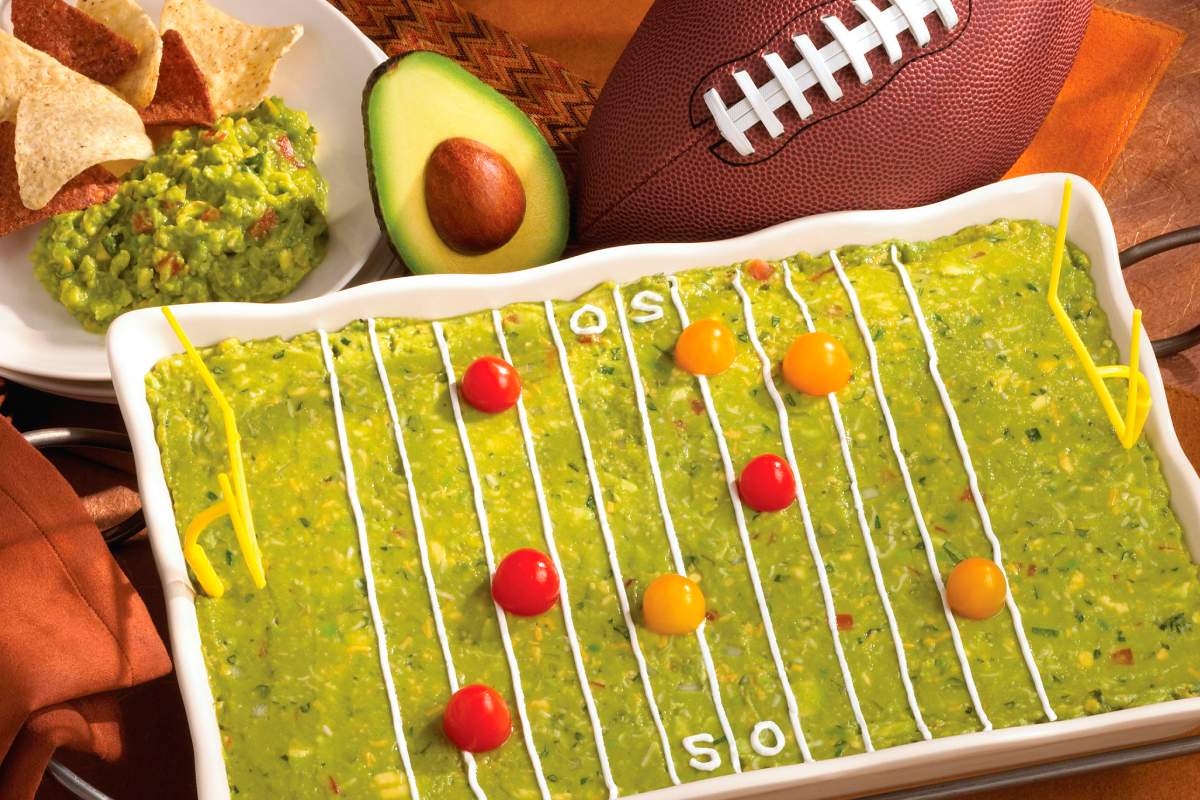 El guacamole costará más caro en EU para el Super Bowl 2025