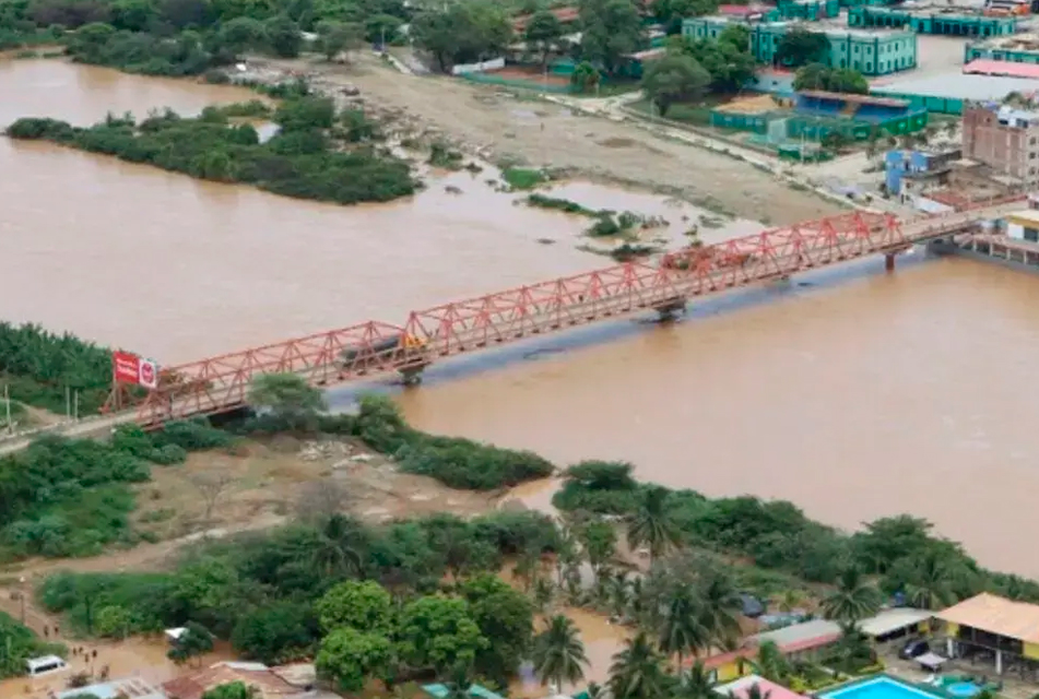 LLUVIAS Y DESBORDES DEJAN 15 PUENTES DESTRUIDOS EN CAJAMARCA