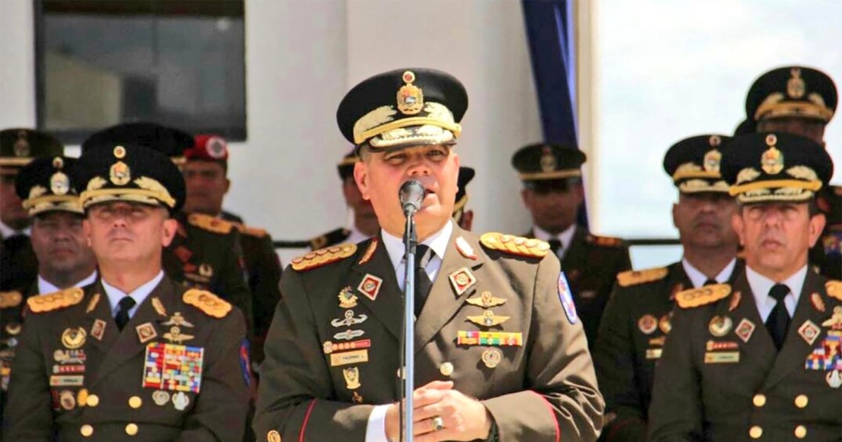 El ministerio de Defensa de Venezuela llamó a declarar a 46 oficiales de la Armada por una investigación administrativa