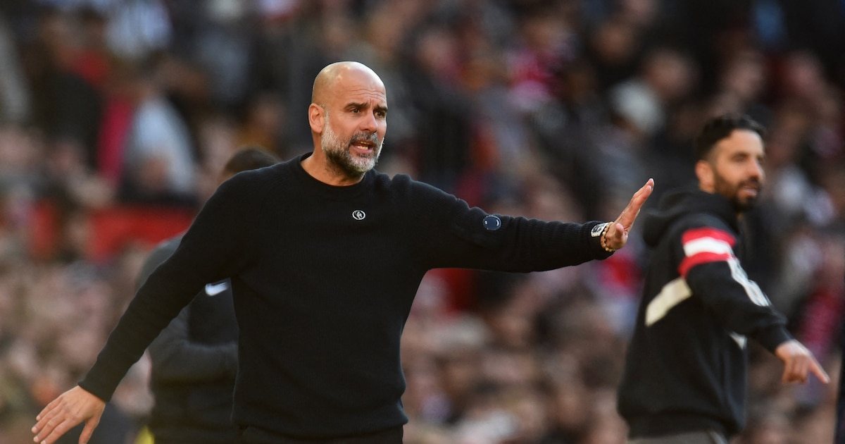 El incómodo ida y vuelta de Guardiola con un periodista tras el clásico de Manchester: “Deberías buscarte otro trabajo”