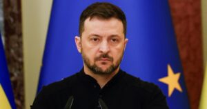 Volodimir Zelensky acusó a Rusia de utilizar las vidas de cientos de milicianos chinos para prolongar la invasión a Ucrania