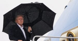 Donald Trump confía en lograr un acuerdo con China pero advirtió a Beijing: “No le conviene seguir tomando represalias”