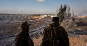 Siria intenta cortar las últimas redes de contrabando de armas y dinero en efectivo vinculadas al régimen de Irán