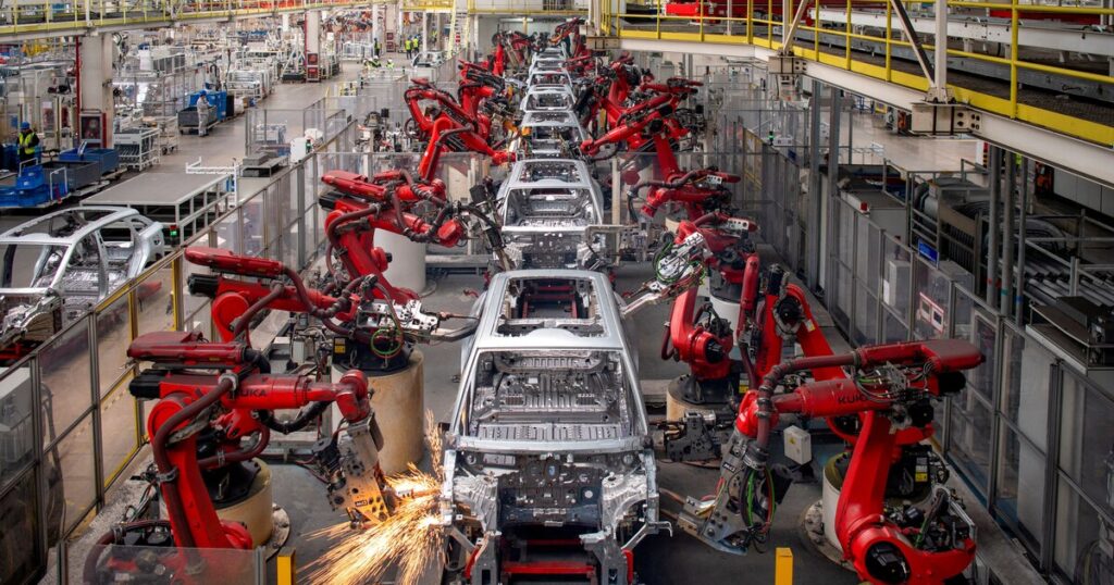 La economía de China se debilita: la actividad manufacturera se contrajo en abril en plena guerra comercial con EEUU