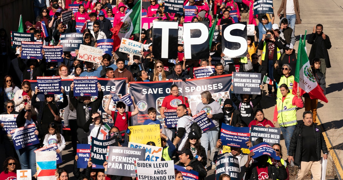 El Gobierno de Estados Unidos pidió a la Corte Suprema autorización para deportar a 350.000 venezolanos