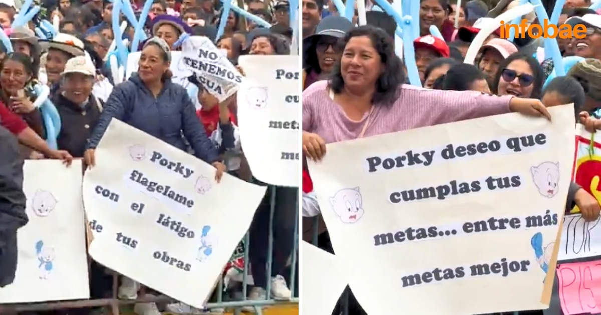 Mujeres sorprenden en inauguración de López Aliaga con carteles de doble sentido: “Porky, flagélame con el látigo de tus obras”