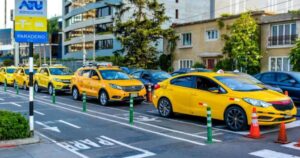 ATU ofrece vinilado amarillo gratuito para taxis independientes: ¿Cómo acceder al beneficio?