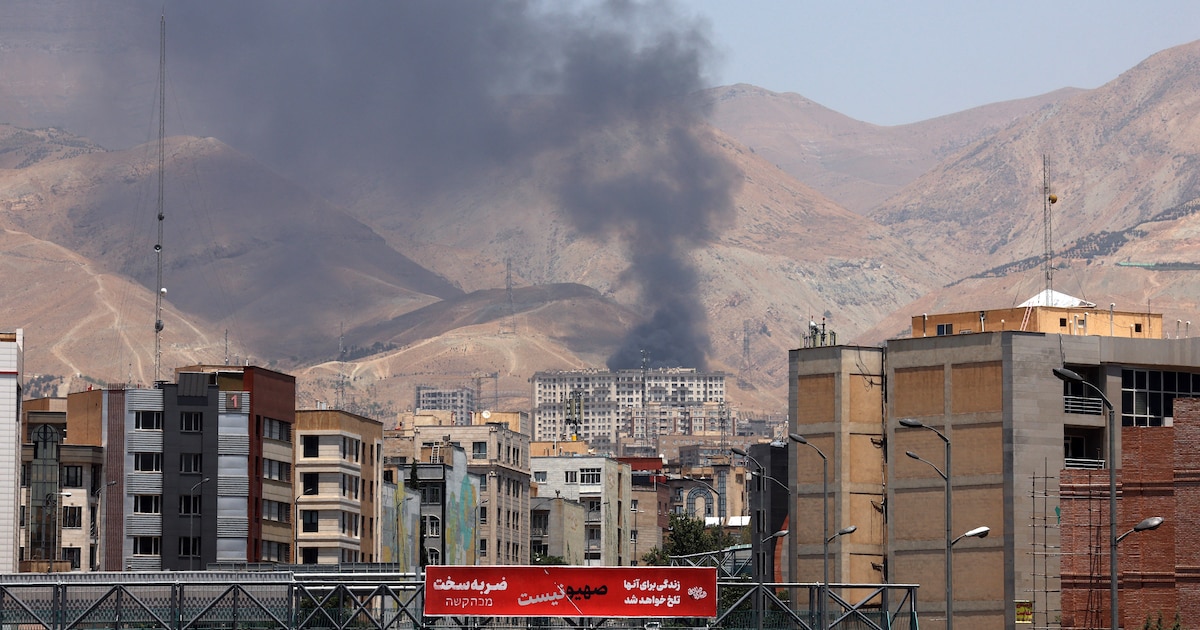 Éxodo de Teherán: los iraníes huyen de la capital por los bombardeos israelíes y hay grandes atascos