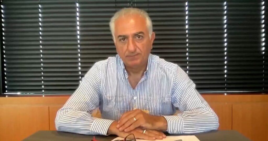 El ex príncipe heredero de Irán llamó a un levantamiento popular contra el régimen persa: “Es el momento”
