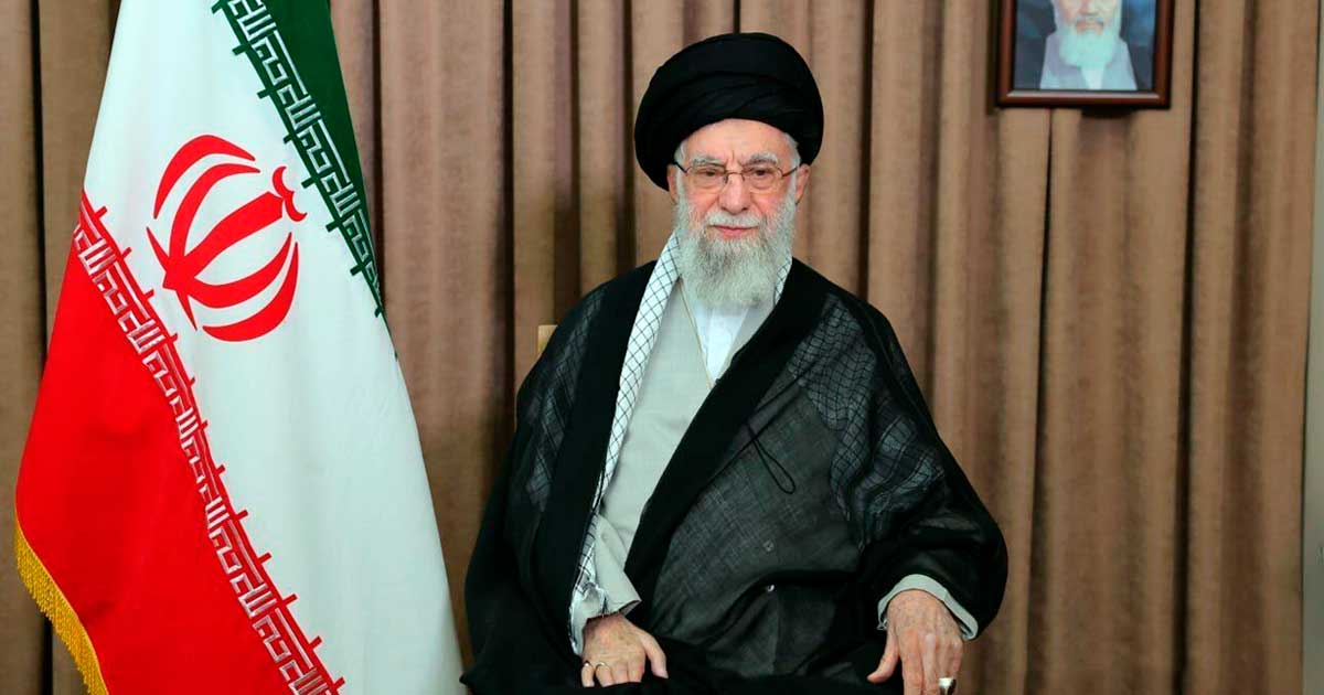Ayatolá Jameneí lanza advertencia a EE.UU.: “Cualquier intervención militar traerá consigo un daño irreparable”