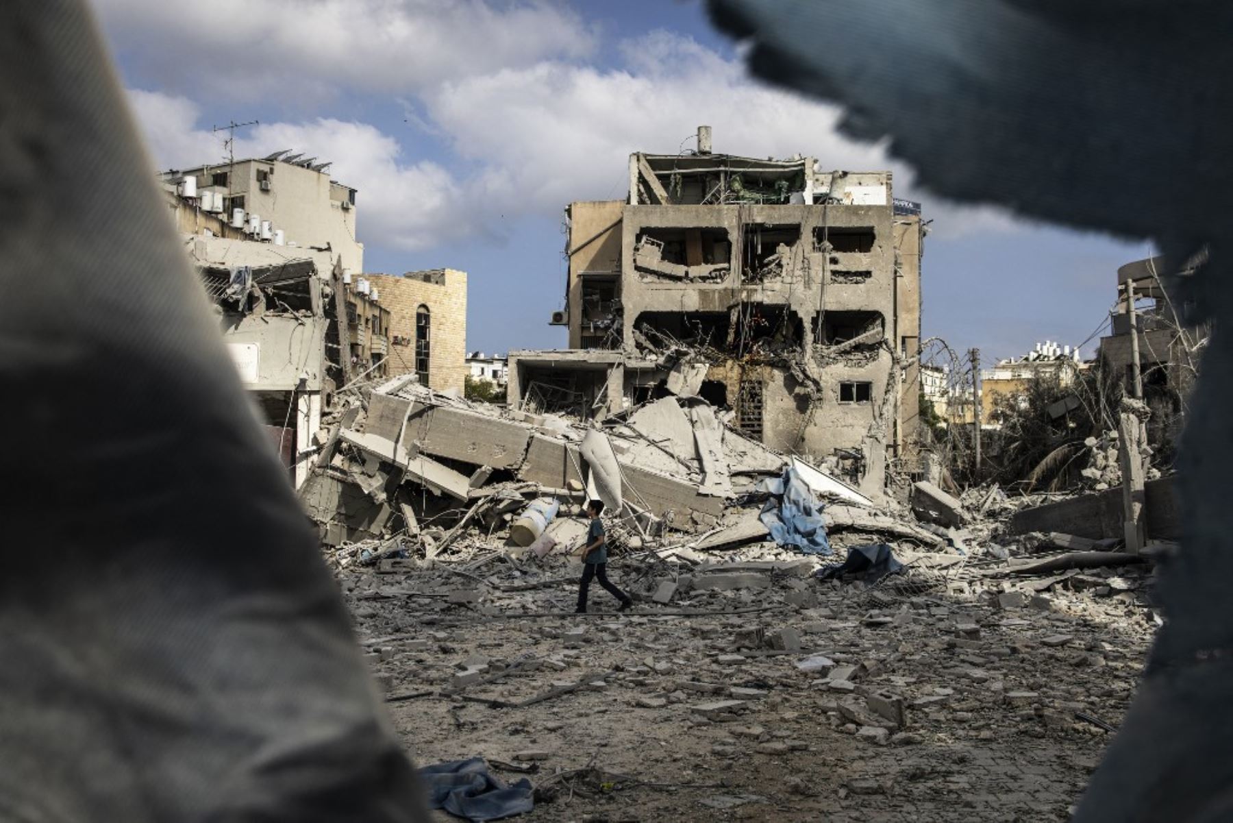 Urgente: fuertes explosiones en Tel Aviv y Jerusalén, señalan periodistas en Israel