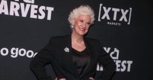 Nuevos detalles sobre la muerte de Anne Burrell: la chef estaba “llena de alegría” horas antes de fallecer en Nueva York