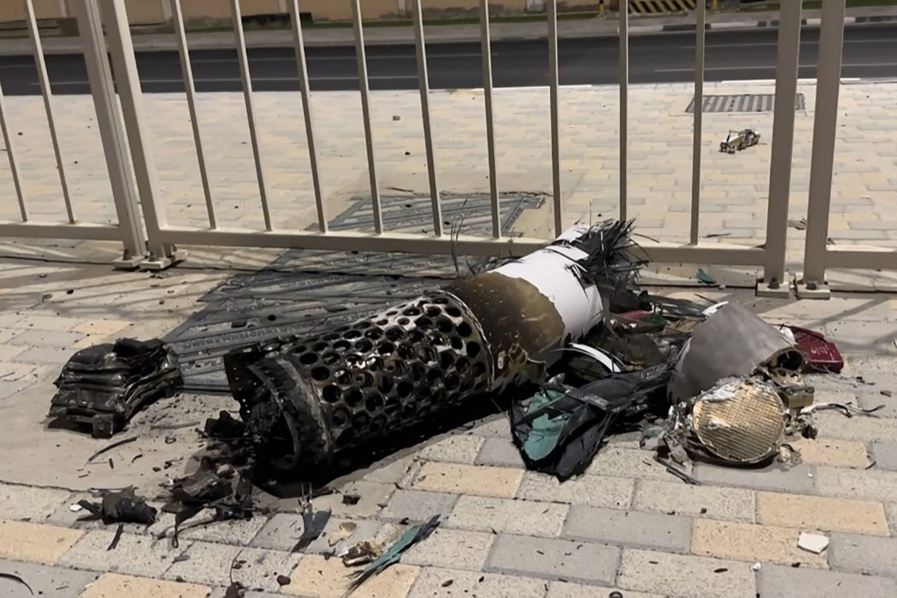 Catar interceptó todos los misiles iraníes menos uno que cayó en una base sin causar daños